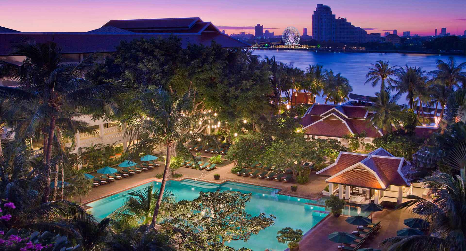 anantara_riverside_bangkok_resort_exterior_01_1920x1037